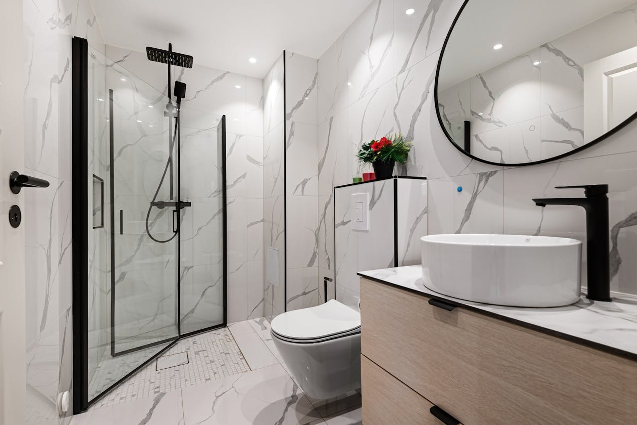 Idées de rénovation de salle de bain pour un espace moderne